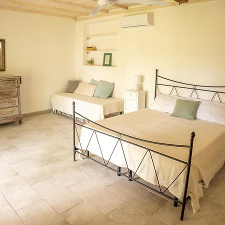Il Casale Villa Teulada Dış mekan fotoğraf
